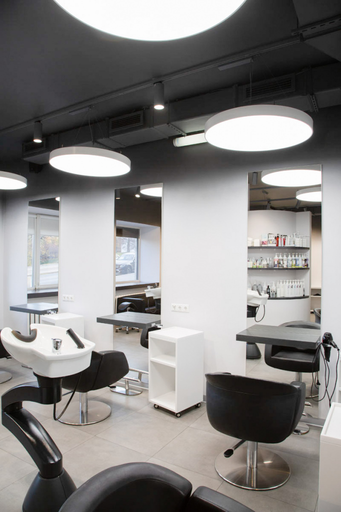Салон красоты Cut and Color, Новодевичий пр-д