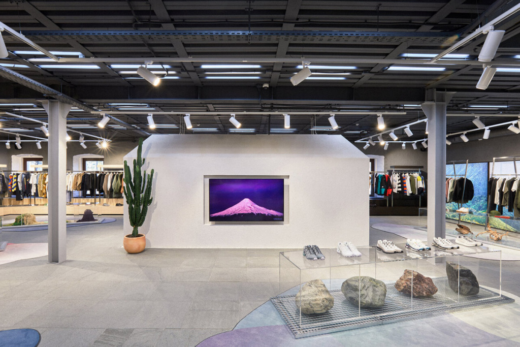 Мультибрендовый магазин Peak Store Moscow